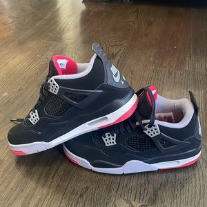 Air Jordan 4 retro